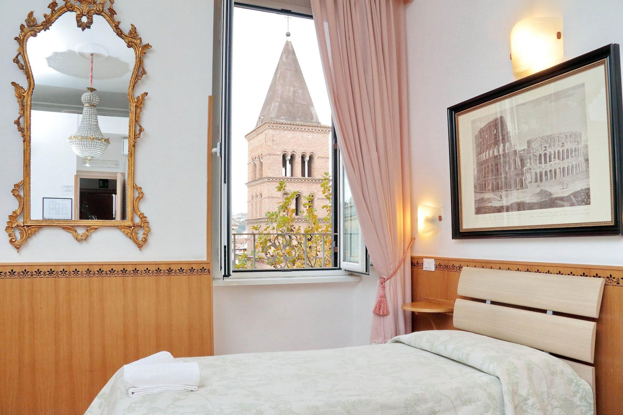 Sonnino Guest house 2*
