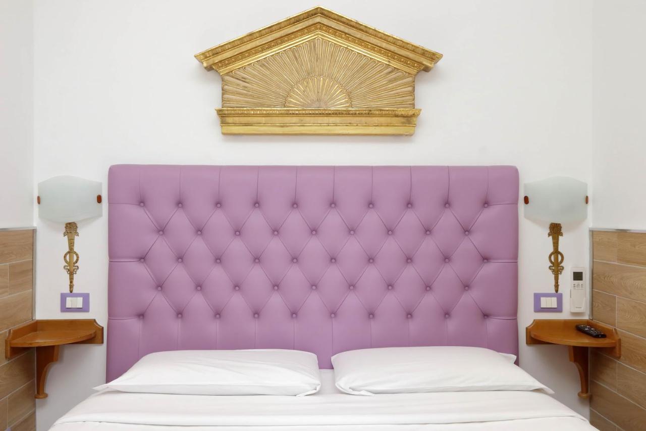 Sonnino Guest house 2*