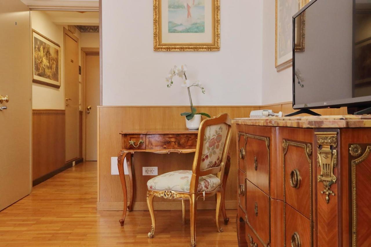 Sonnino Guest house 2*